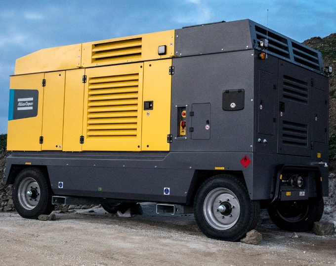Дизельный компрессор Atlas Copco Y 1260 21 на шасси