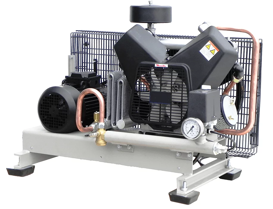 Поршневой компрессор Remeza СБ4/F22