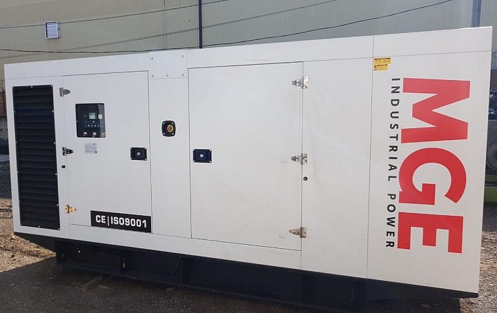 Дизельный генератор Doosan MGE 500-Т400 в кожухе